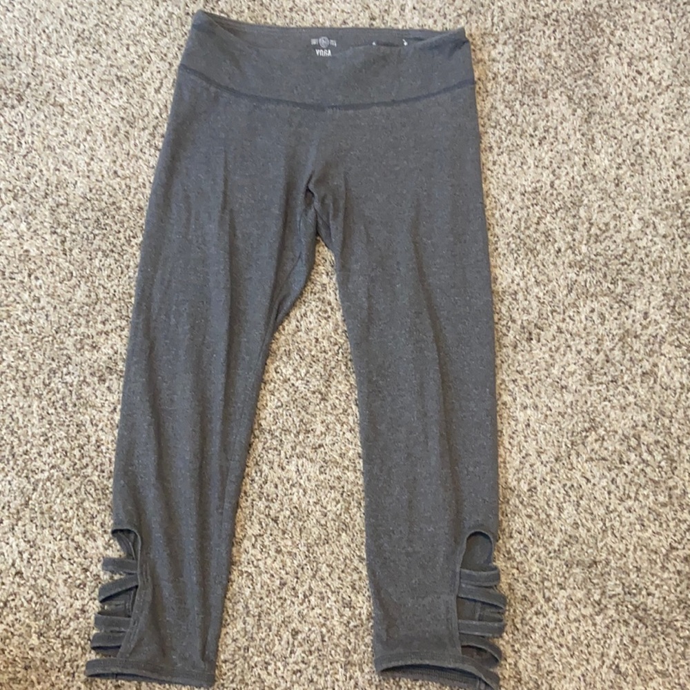 Grey leggings